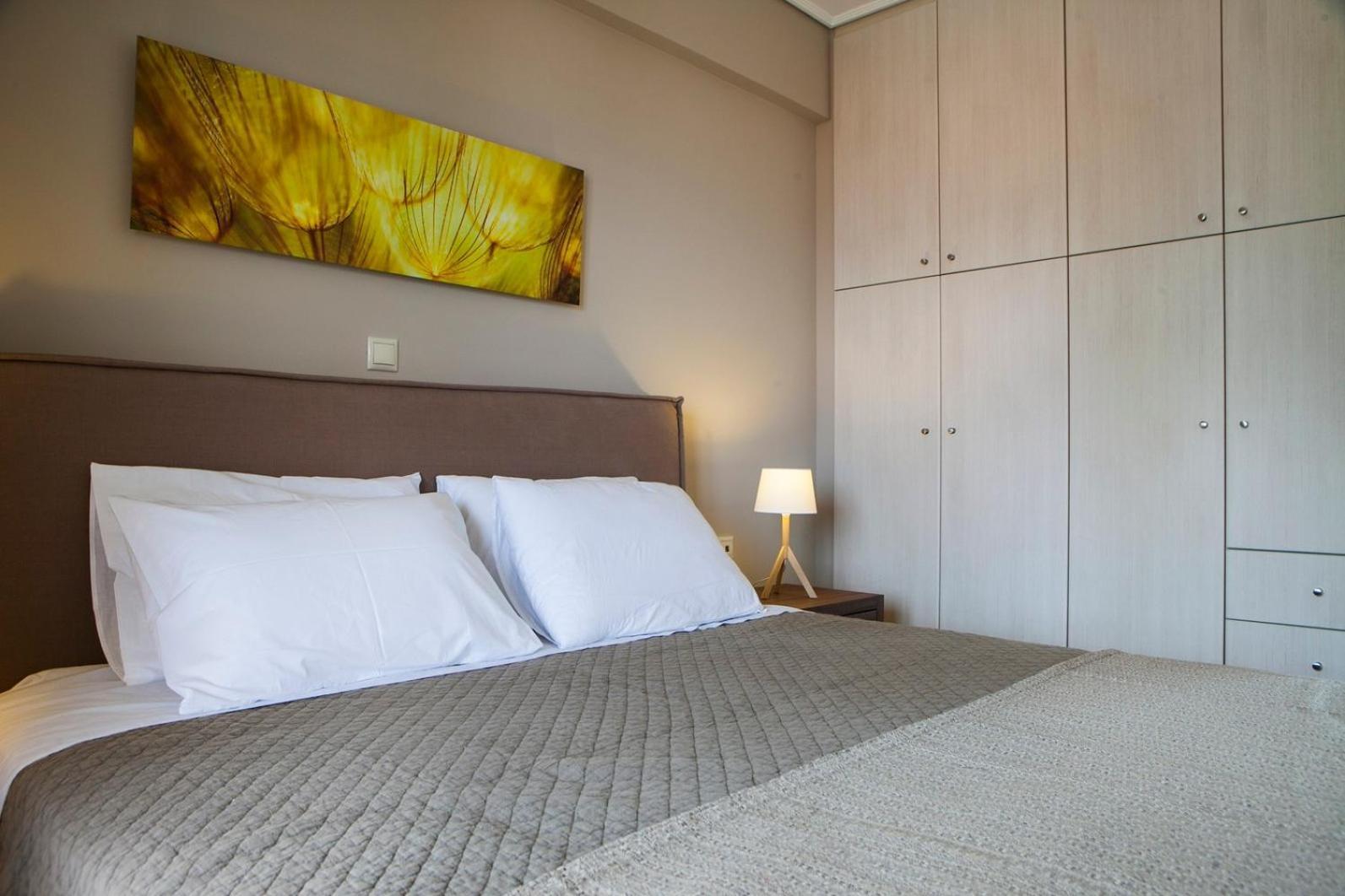 Meliti Waterfront Suites Каравомилос Екстер'єр фото